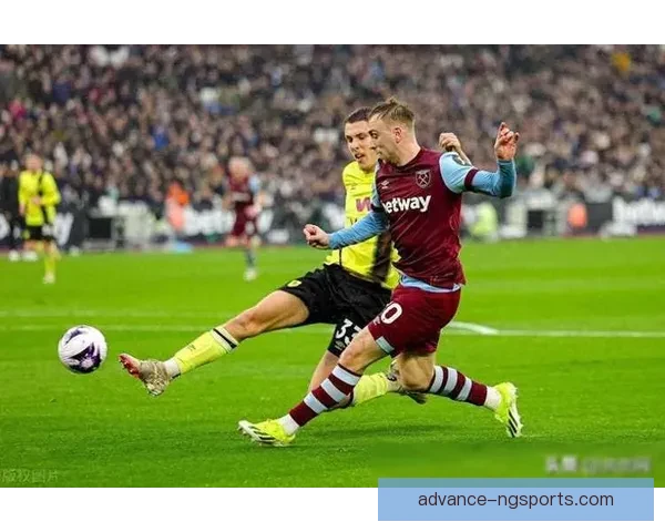 伯恩利足球俱乐部新赛季展望：挑战英超保级与进军欧战的双重目标